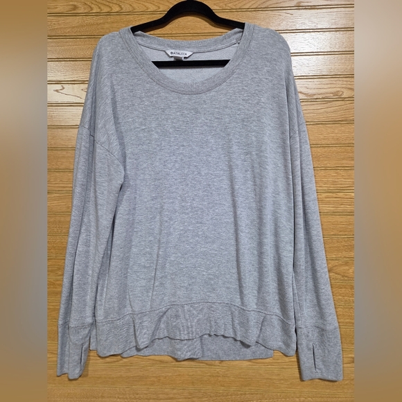 Athleta Tops - Athleta Women's Light Gray Women's Sweatshirt Size Large